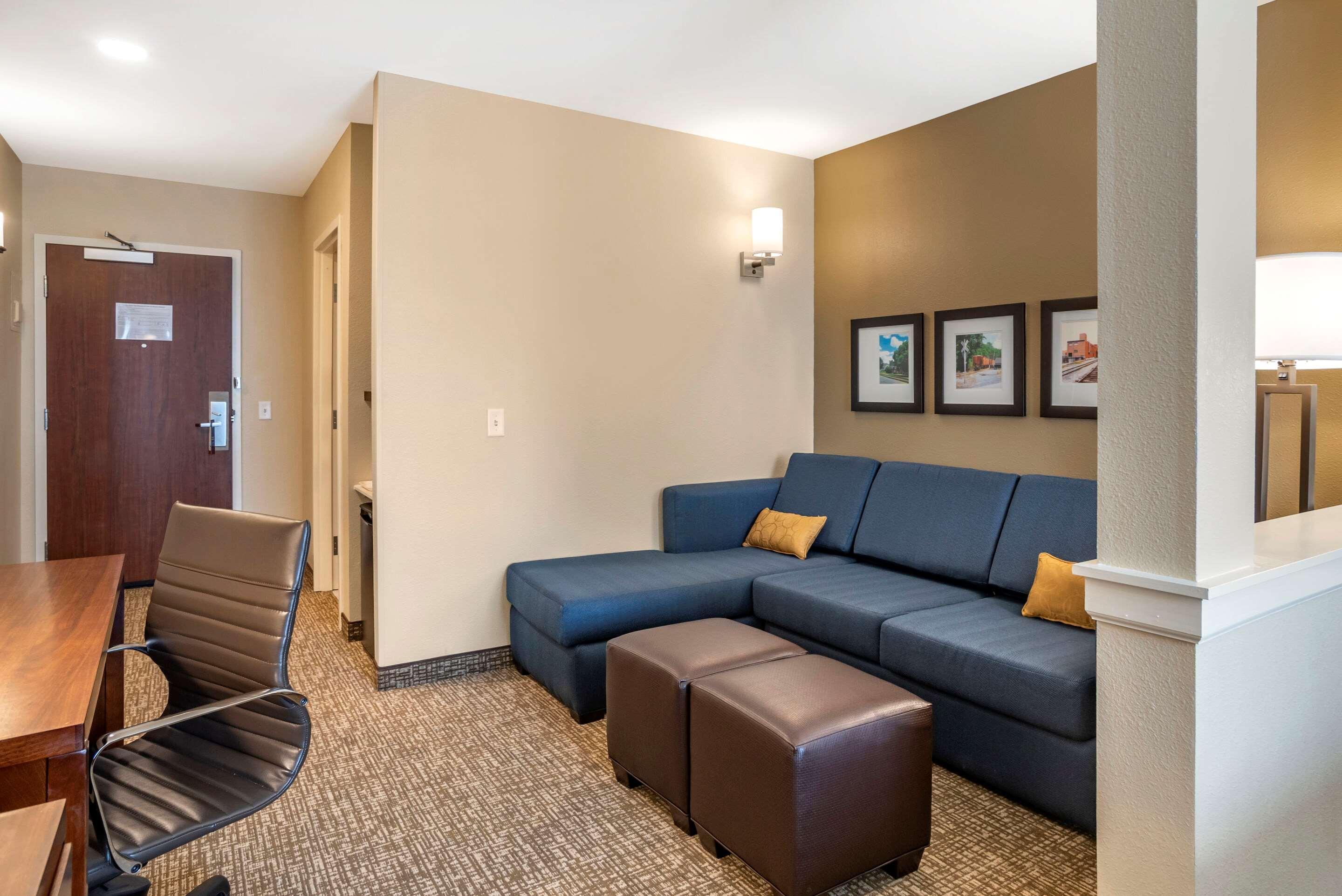 Hotel Comfort & 2*