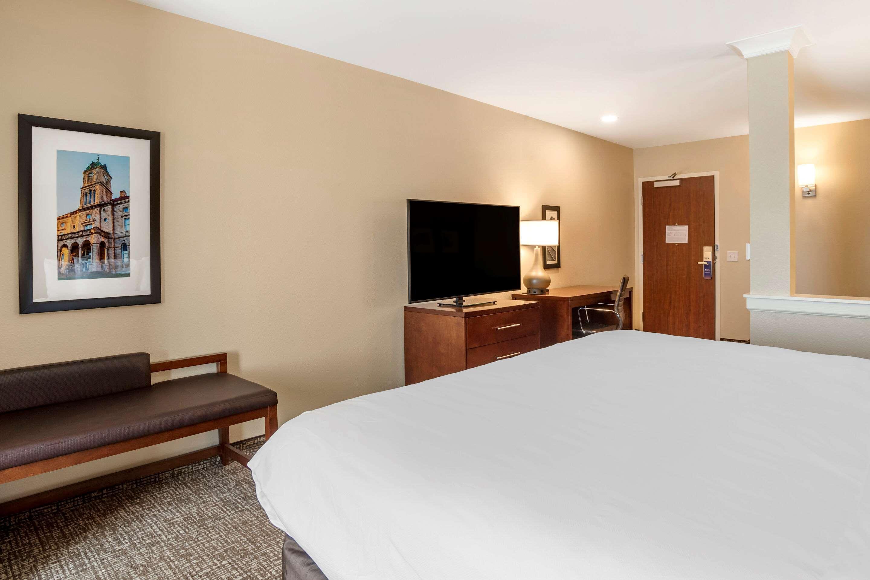 Hotel Comfort &