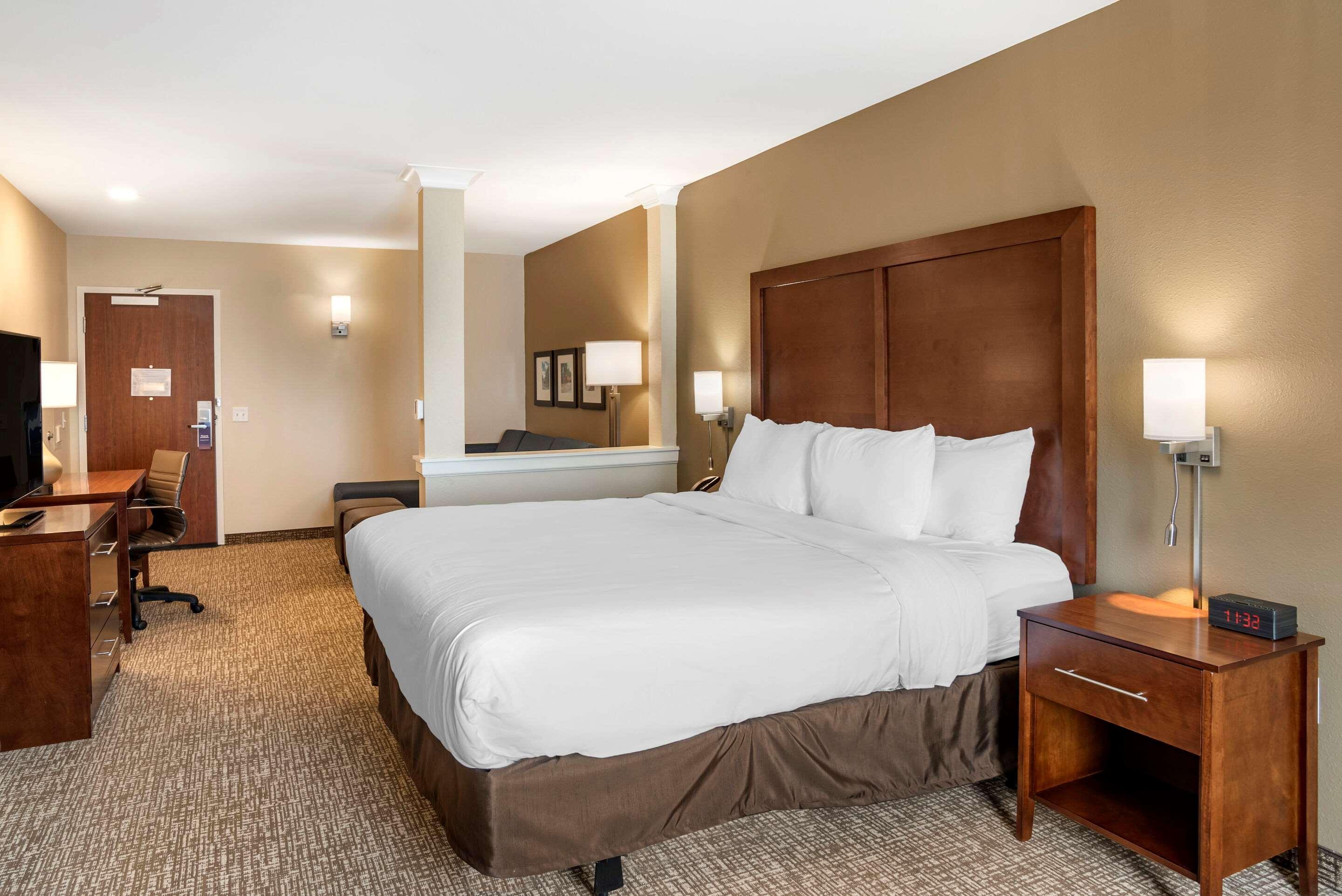 Comfort & Hotel Harrisonburg