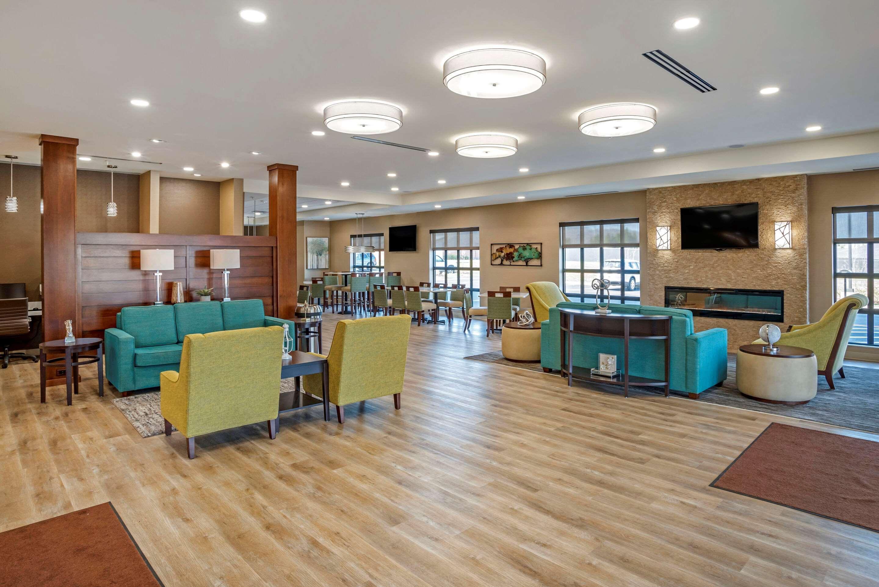 Hotel Comfort &